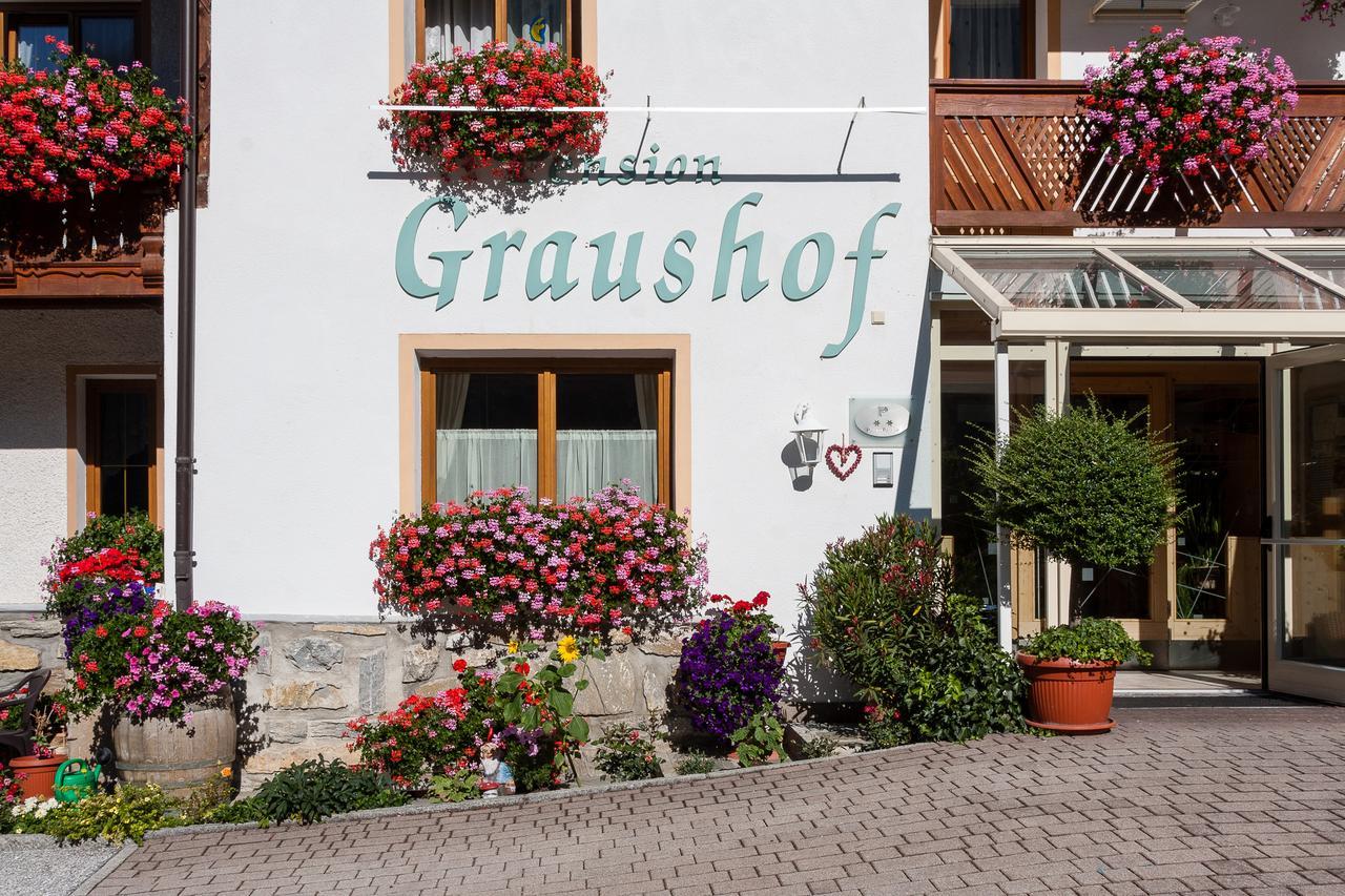 Graushof Hotel Val di Vizze Eksteriør billede